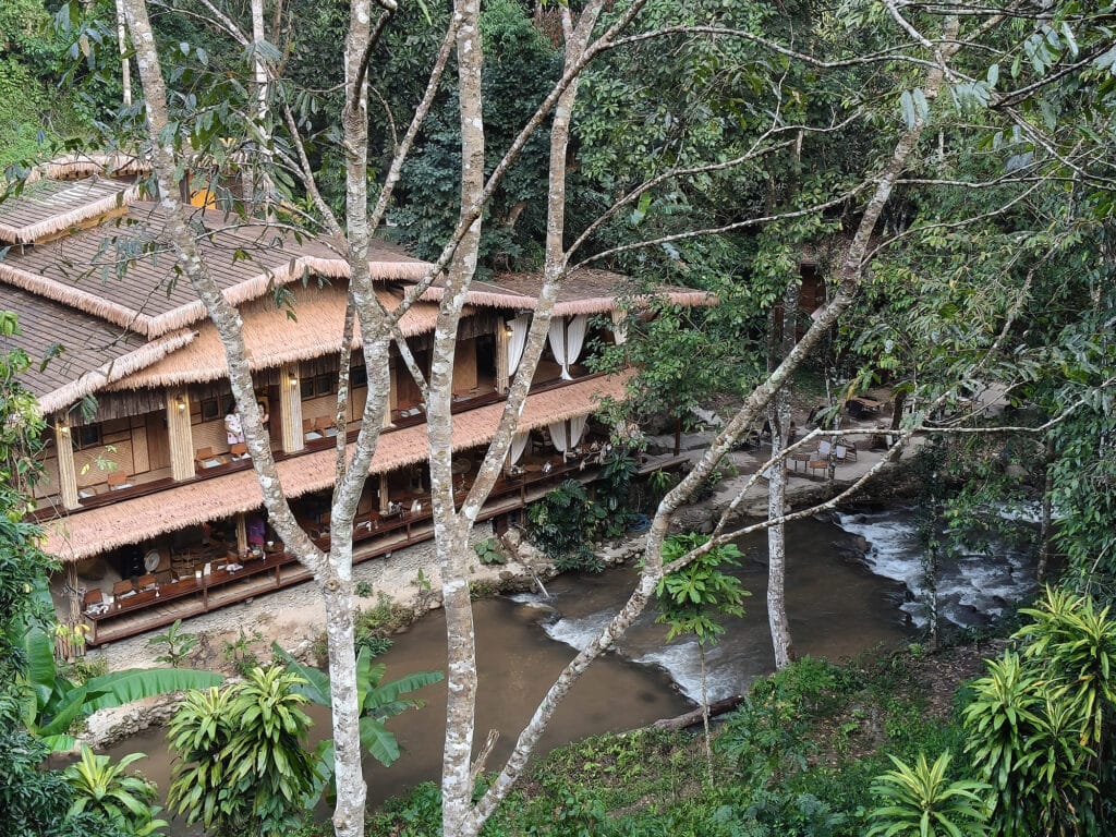 Coffee area at Ban Tarnchevee Homestay with jungle view