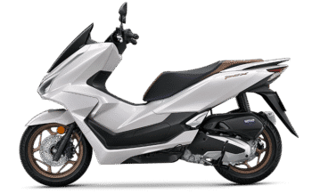 Experience the All New Honda PCX 160 RoadSync